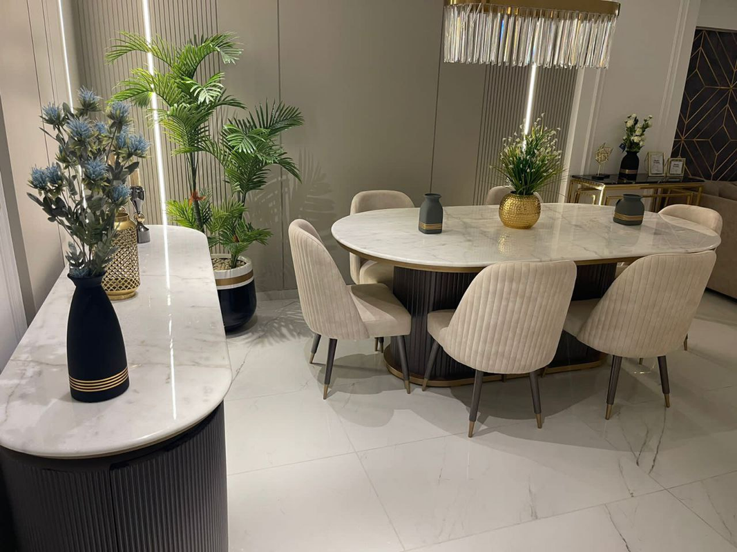 VALORA Dining Room