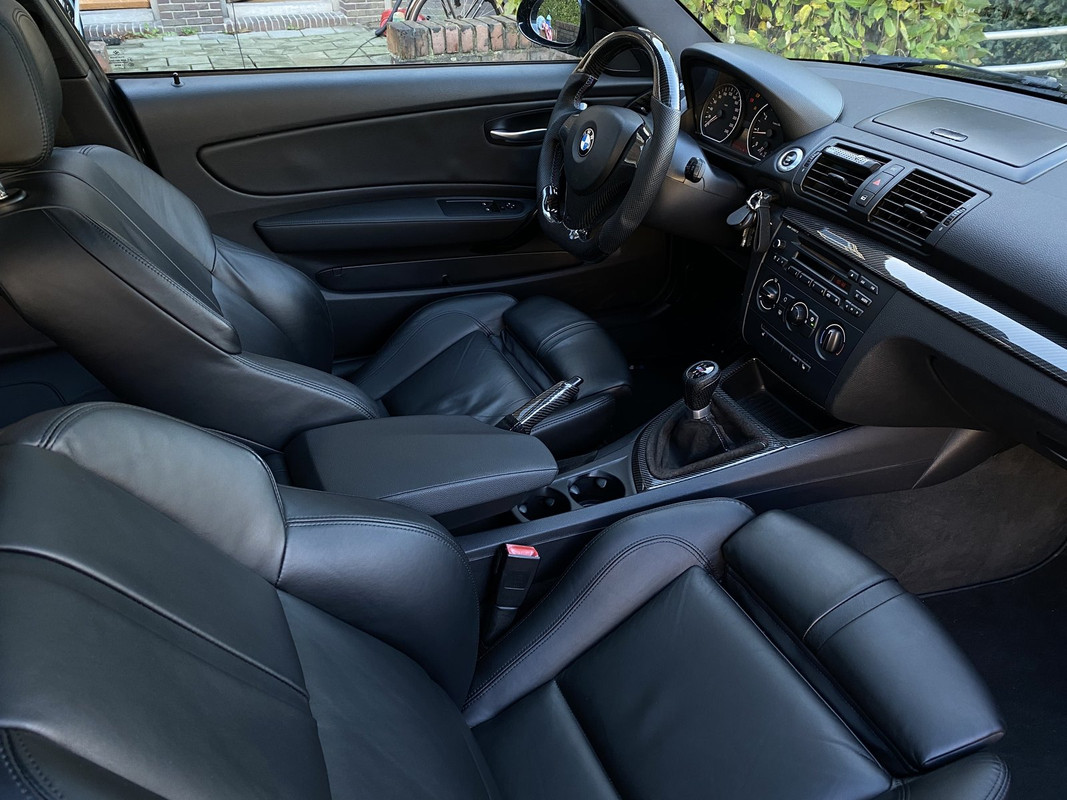 B4BB18FD-B070-49B0-87BD-3A3824E42ACD