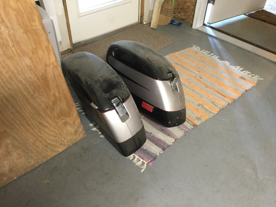 4C605FF2-13C7-41F6-BAF1-11498DDAE698