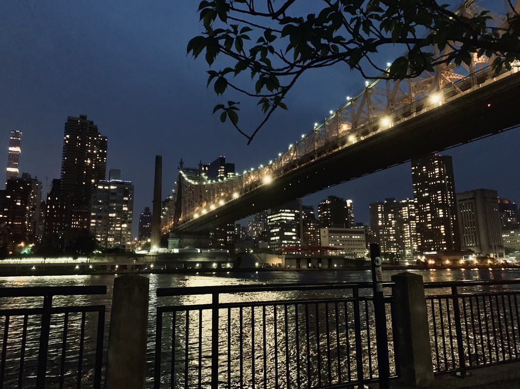 FC3C9A9E-DBFD-40E8-89BB-770E51A0596F