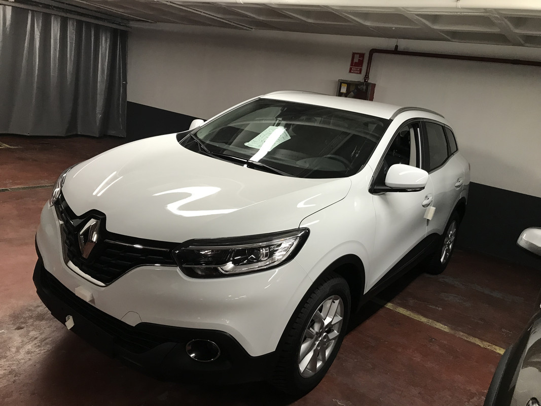 646ECD21-6D84-44CB-8D1F-10B06E2AE53A