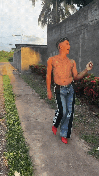 GIF-20240930-202404-259.gif