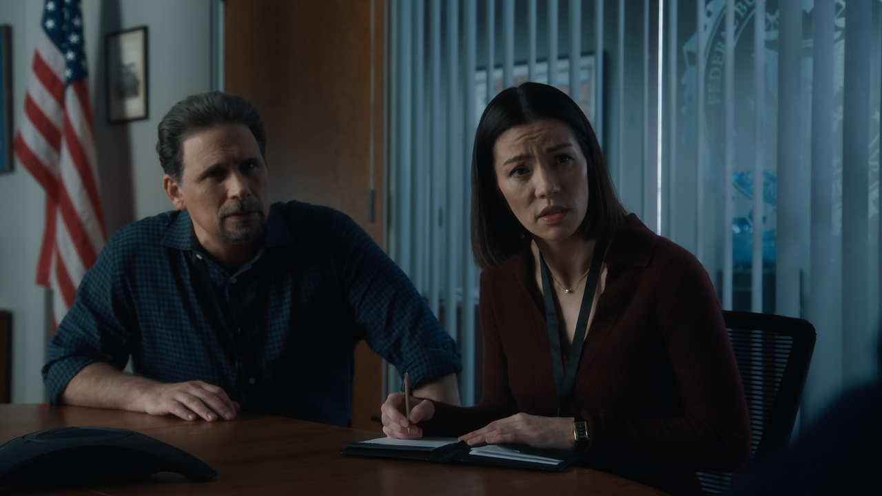 FBI.S07E12.Manhunt.1080p.10bit.AMZN.WEB-DL.DDP5.1.HEVC-Vyndros.mkv_snapshot_30.19_[2025.02.28_01.15.