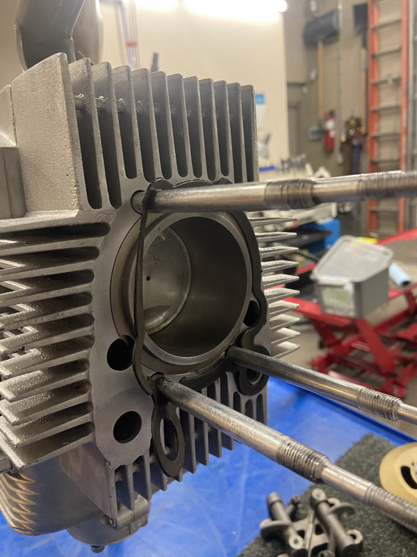 E4D0F0AD-1D05-43B1-87EC-DFF71A1A5BFC