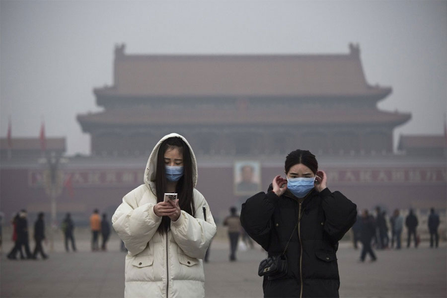 Niebla tóxica cubre lugares de China en plena COP26