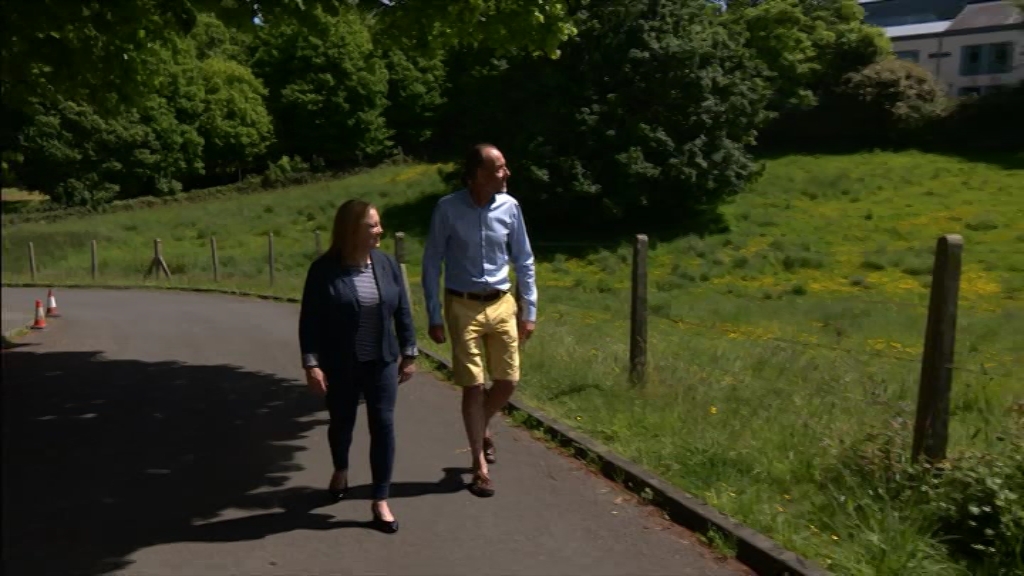 05.19 - 18.00.01 - ITV News London. The latest news and weather from ....ts_snapshot_08.45.230
