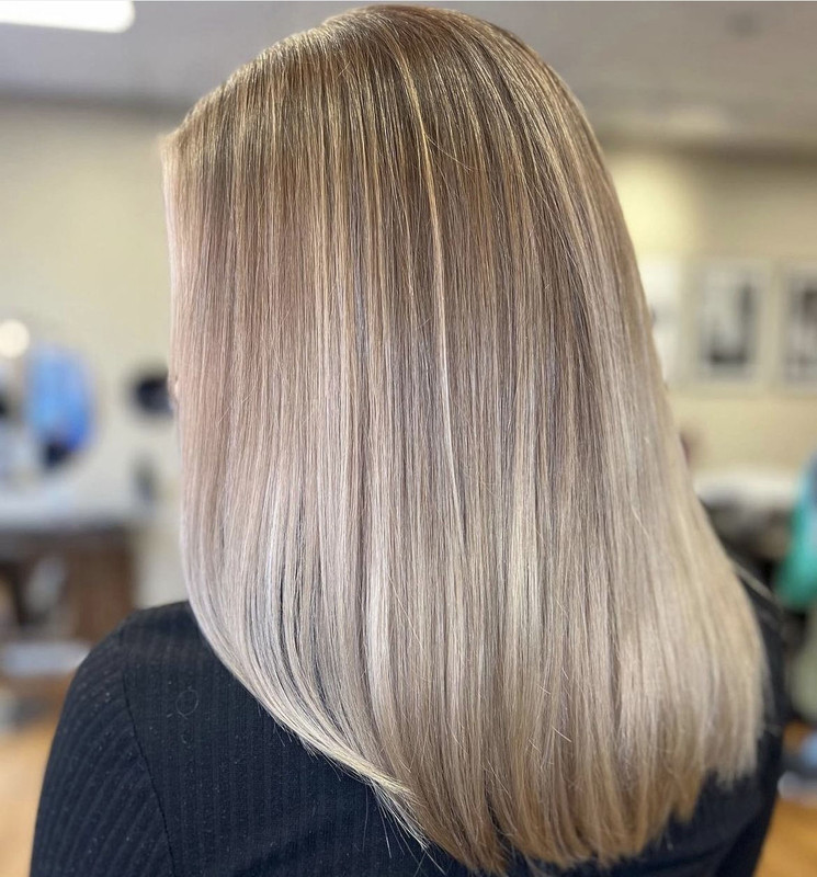 Beige balayage on a customer