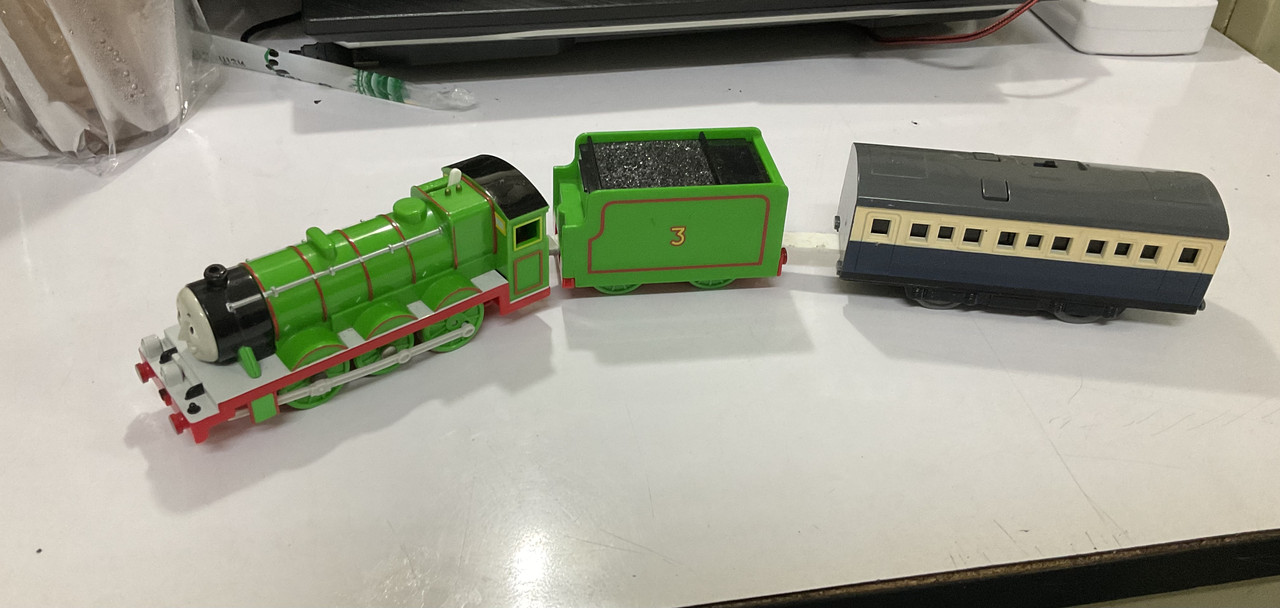 FA23DE2C-3F70-4F95-B5FB-981F9DF1EBF4