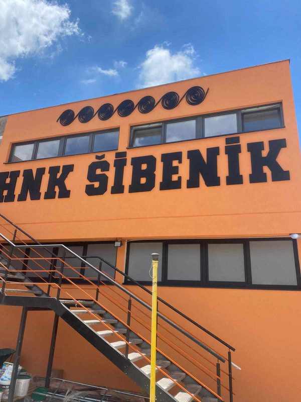 received_3644348012480556