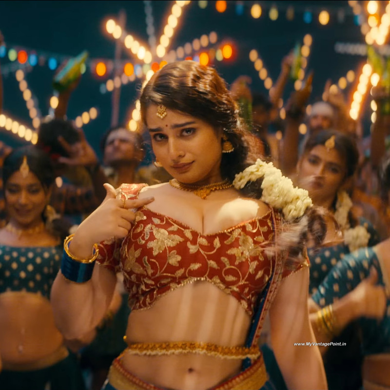 08 Ayesha Khan Hot Item Song MOTHA in Gangs of Godavari (2024)