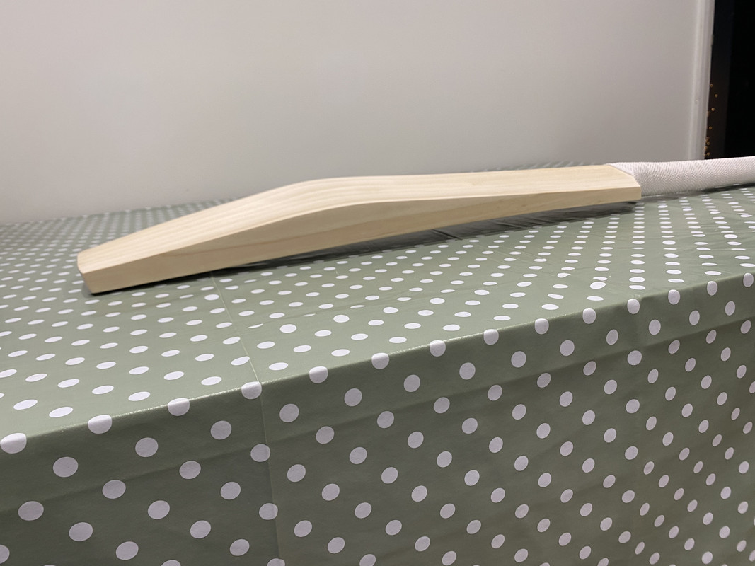 614CD323-B3FE-418D-880D-CE39C4F7606C