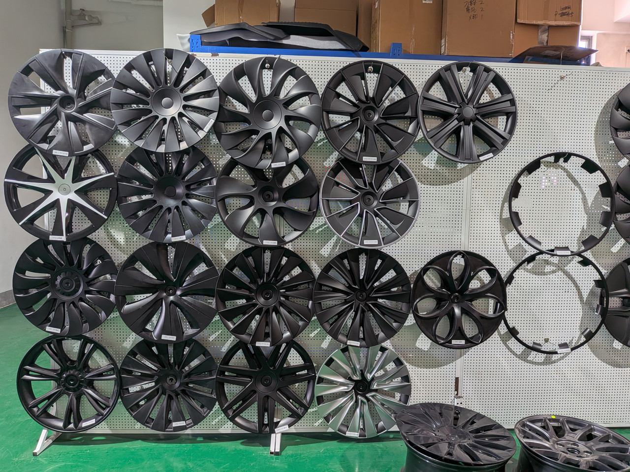 The wall of wheel cover designs