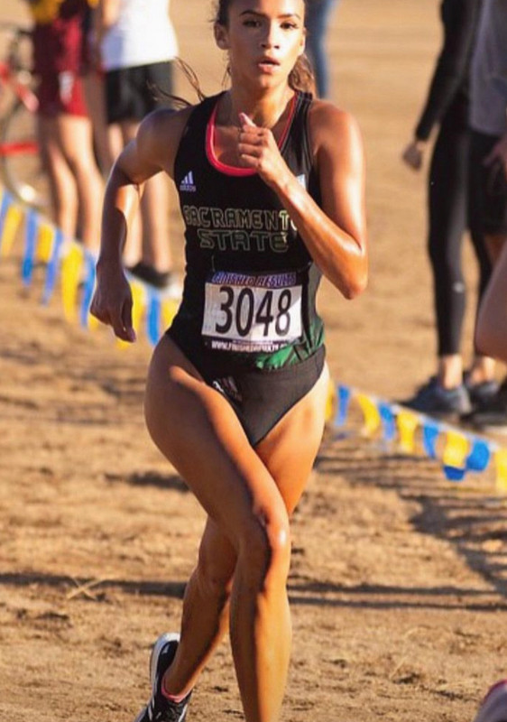 [Image: Ariana-Barrett-001.jpg]