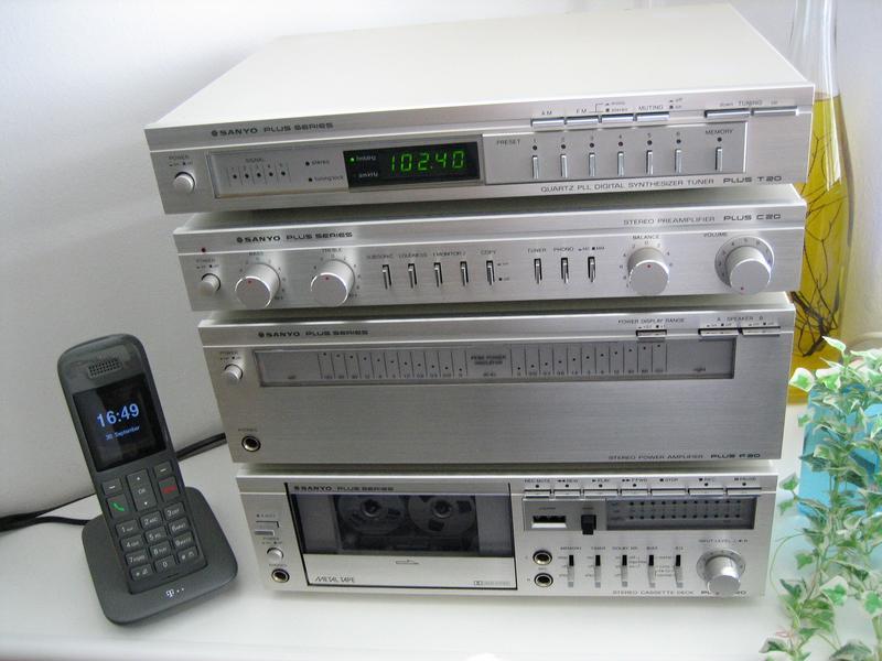 [Bild: SANYO-Plus-20-II-Midi-Anlage-004.jpg]