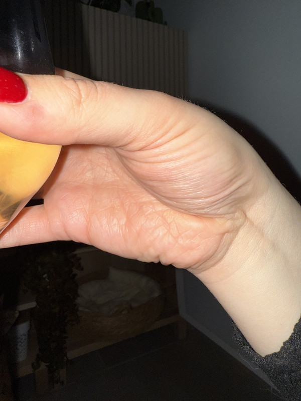 20250124_183855656_iOS