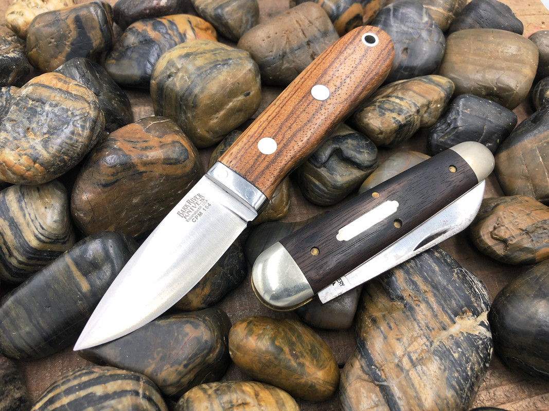 8964B622-4BED-46D9-AF15-2C8605A3AA52