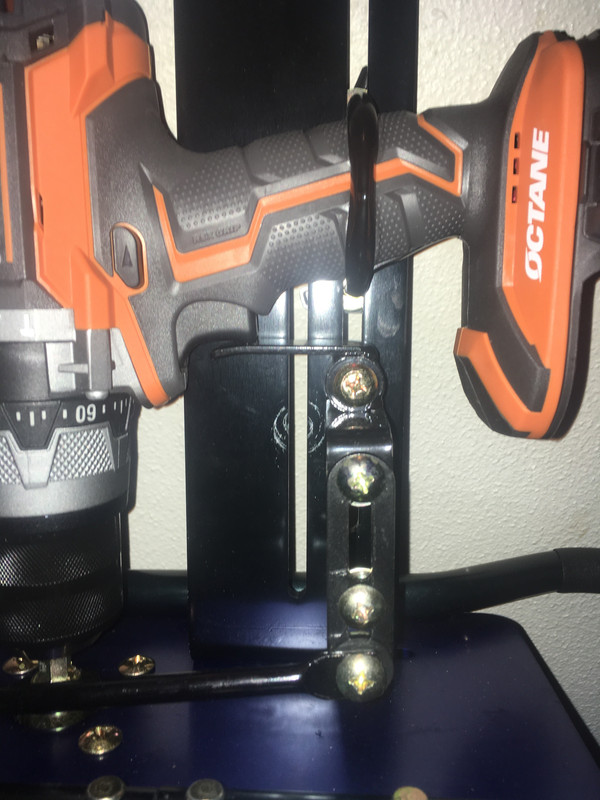 A2534972-BA40-4D4E-B06C-ACF224ED6889