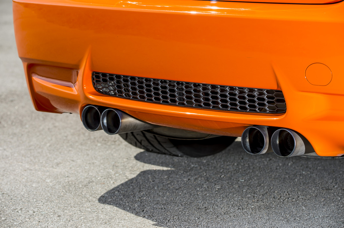 P90215431_highRes_e92-bmw-m3-gts-04-20