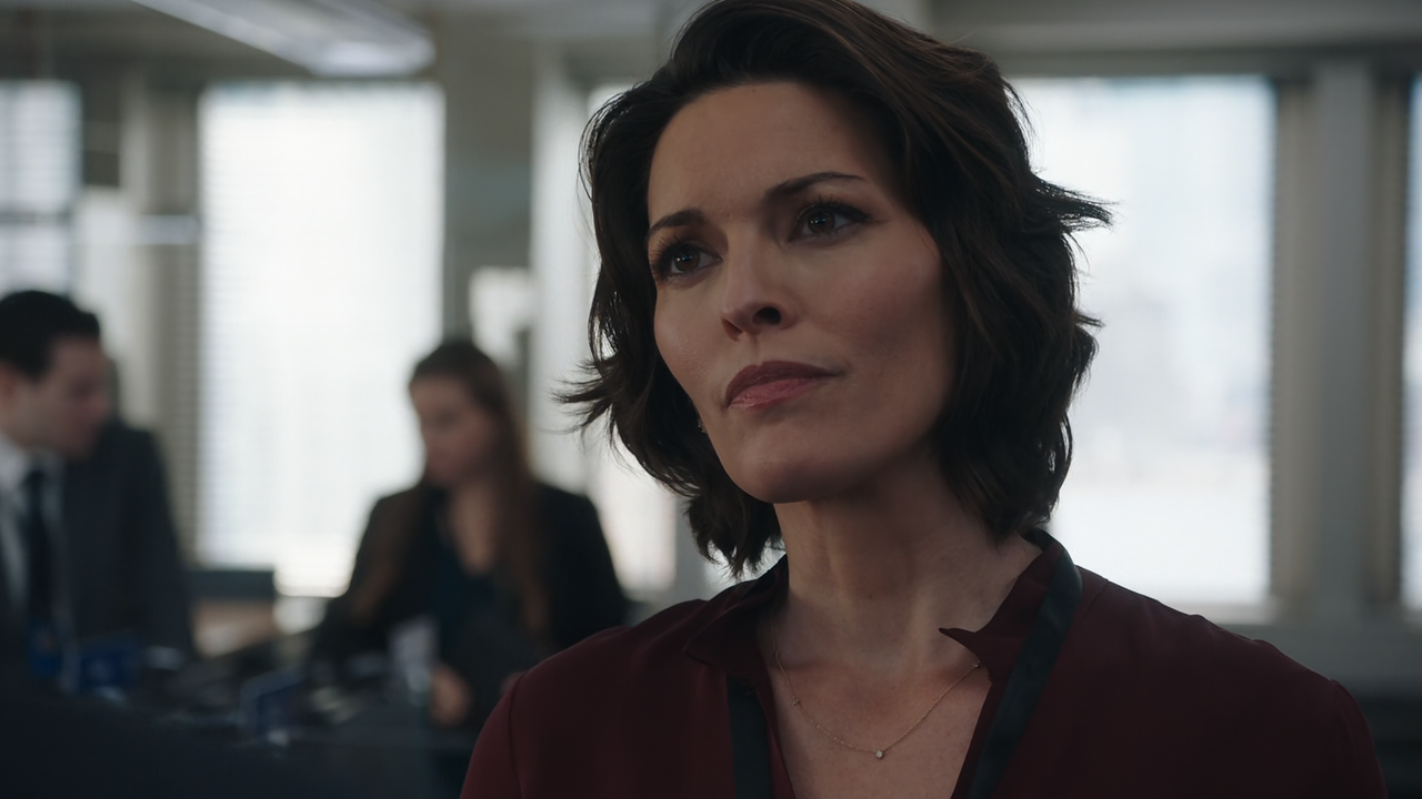 FBI.S03E06.Uncovered.1080p.10bit.AMZN.WEB-DL.DDP5.1.HEVC-Vyndros.mkv_snapshot_16.11_[2021.02.15_04.3