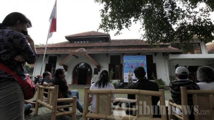 Gedung Indonesia Menggugat