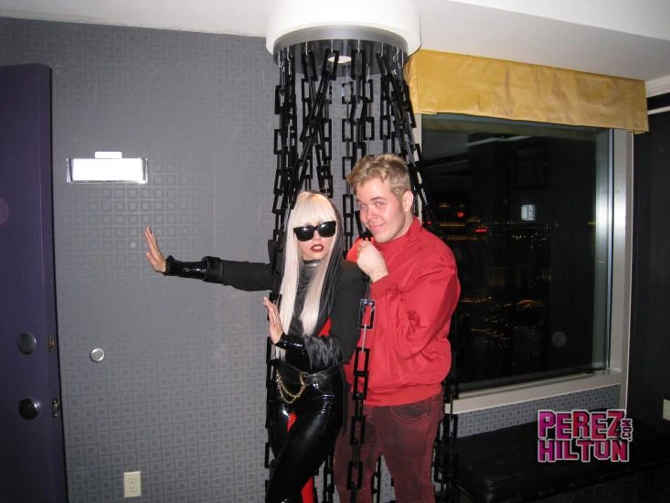 Perez-Hilton-Bash-04.webp