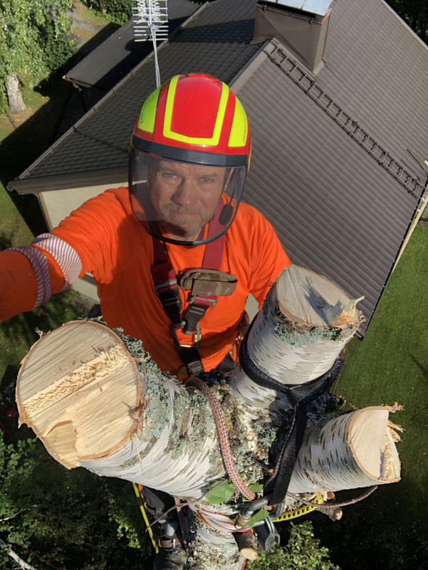 F4ACF1C9-0FCA-4C10-AF11-693F9F23805C