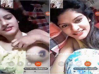 Hot desi girl showing her boob on video call full nude