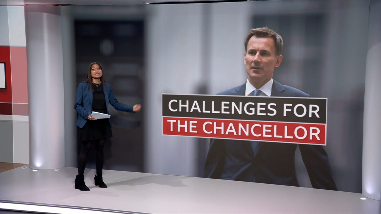 BBC News and Weather_20221016_22002225.ts_snapshot_07.43.725
