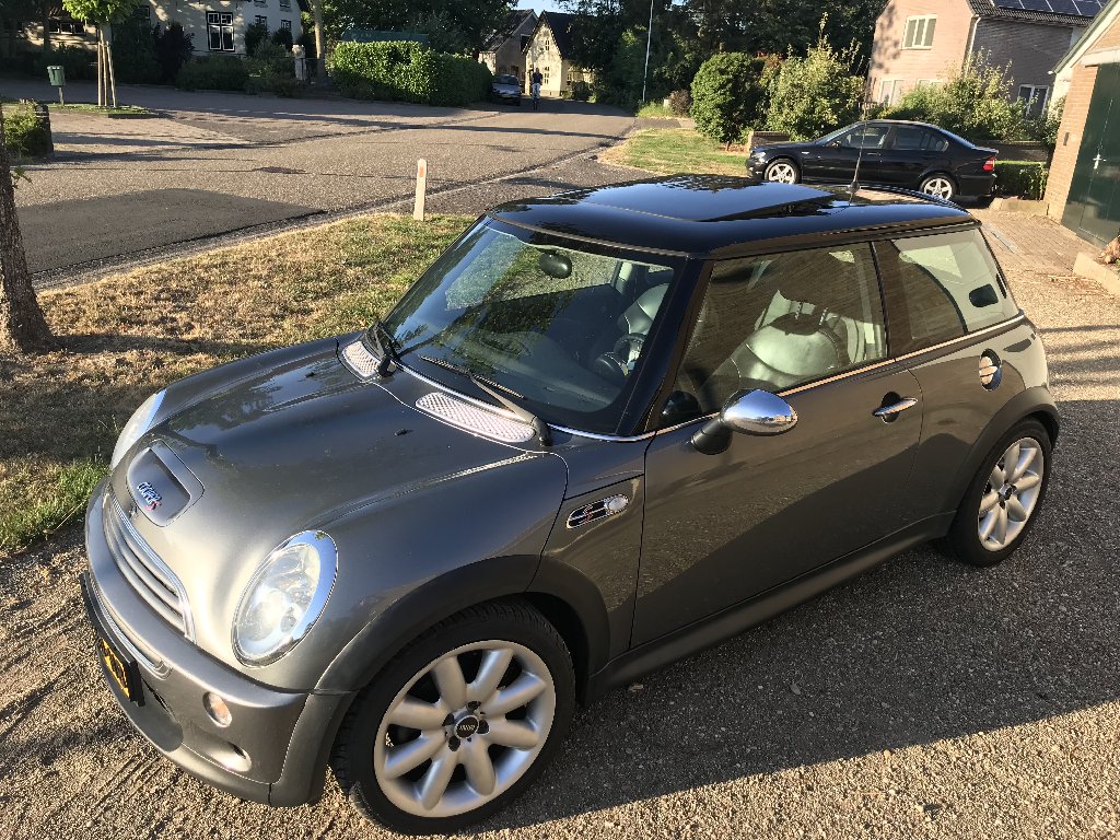 F29F402D-210C-4927-850E-053056541AF4