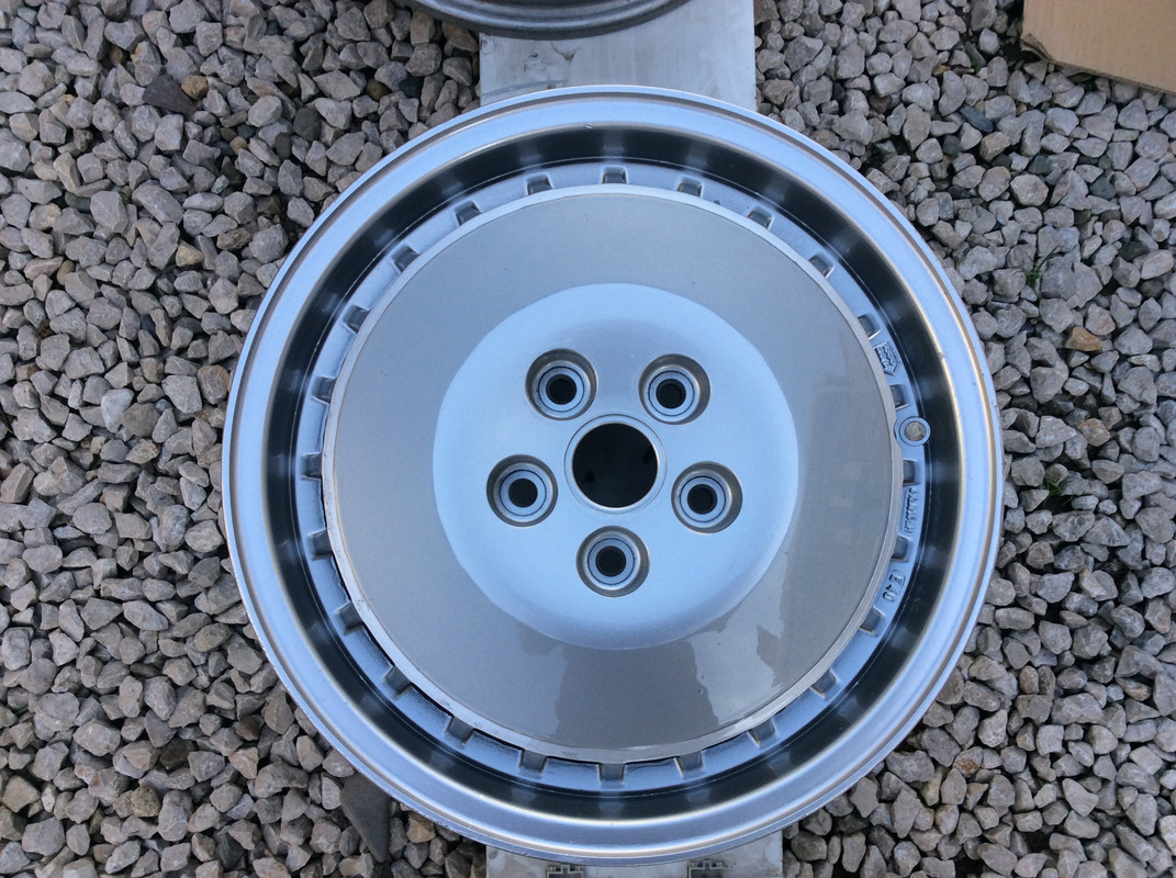 C8DDCFFA-B950-4E3C-BEB6-F0A2740DBE00