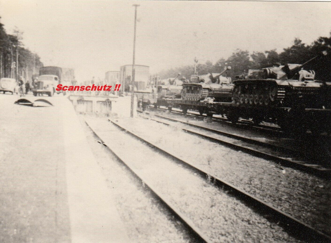 STURMGESCHÜTZ Brigade 226 Verladung Bahnhof in Treuenbritzen1942