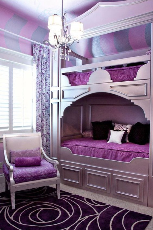 purplesinglebedroom.jpg