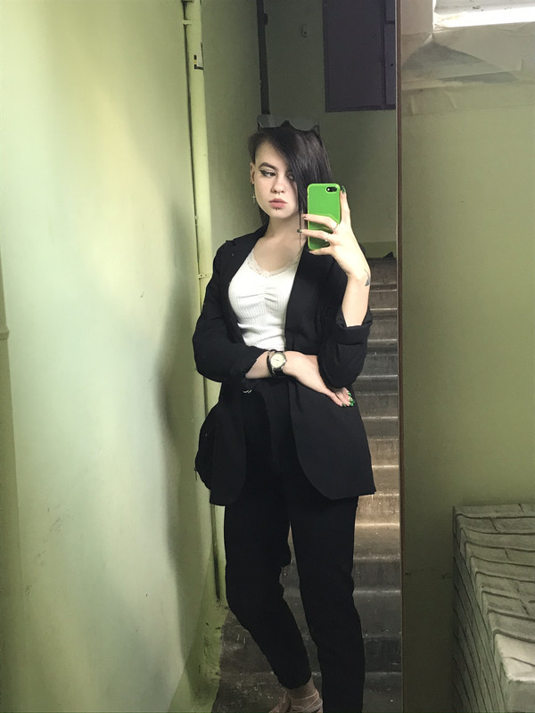 9F9E40C0-6E59-4B87-8350-07FDF807AE83