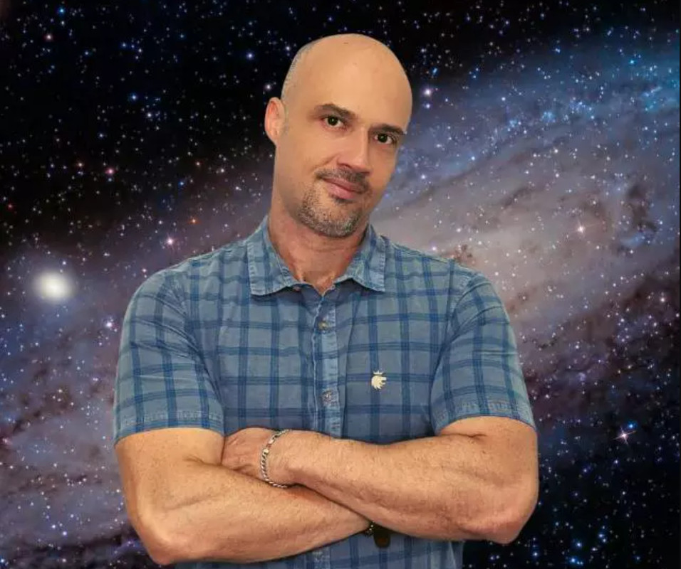 Otávio Reis, pesquisador de Dakila