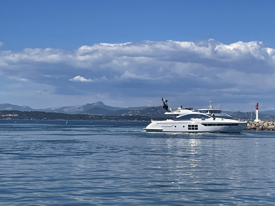 5843079D-8F80-488D-AED0-9EDE0EA5CD7C