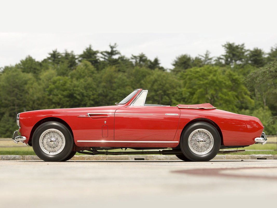 1953 Bertone Aston-Martin DB2-4 Cabriolet 02