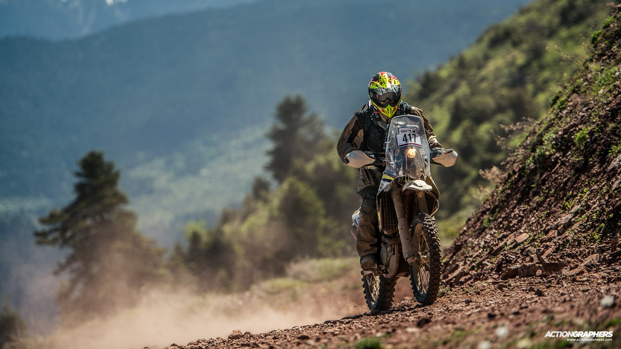 61325783_362157054408392_161077371137425408_n