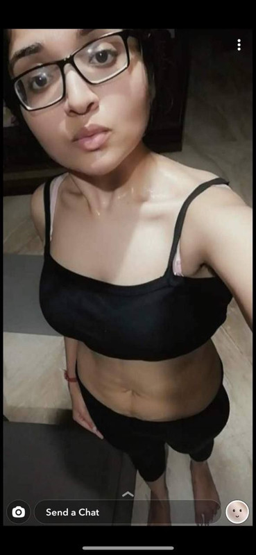 Sexy-In-Glasses-Indian-Girlfriends-Nude-