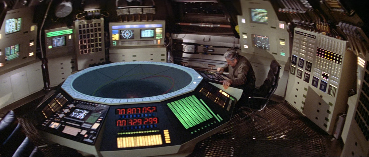 The Black Hole (1979).mkv_snapshot_01.13.33_[2018.02.20_20.05.14