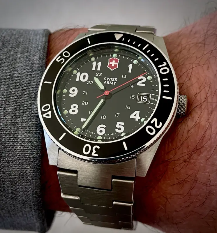 Victorinox swiss army lancer 100 new arrivals