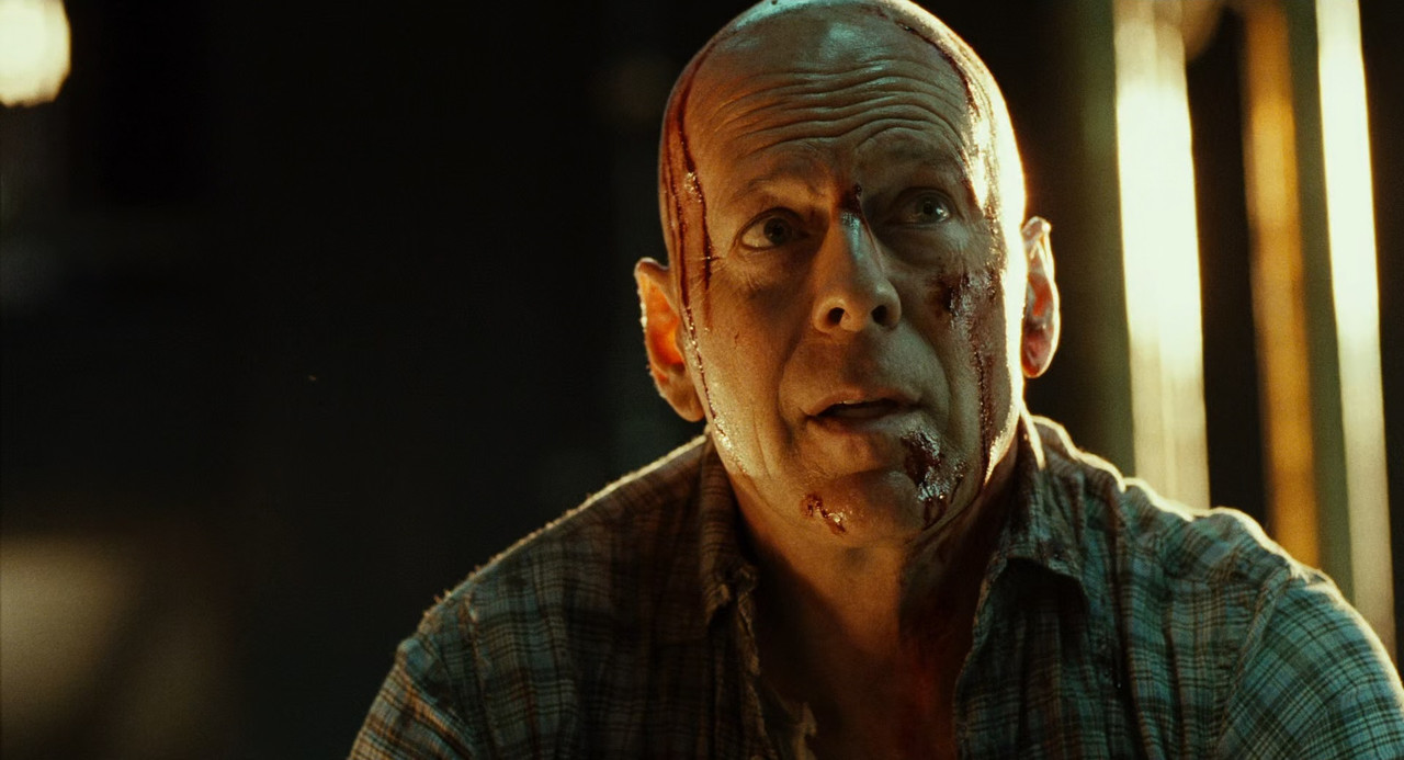 A Good Day to Die Hard 2013 Extended (1080p x265 10bit Tigole).m