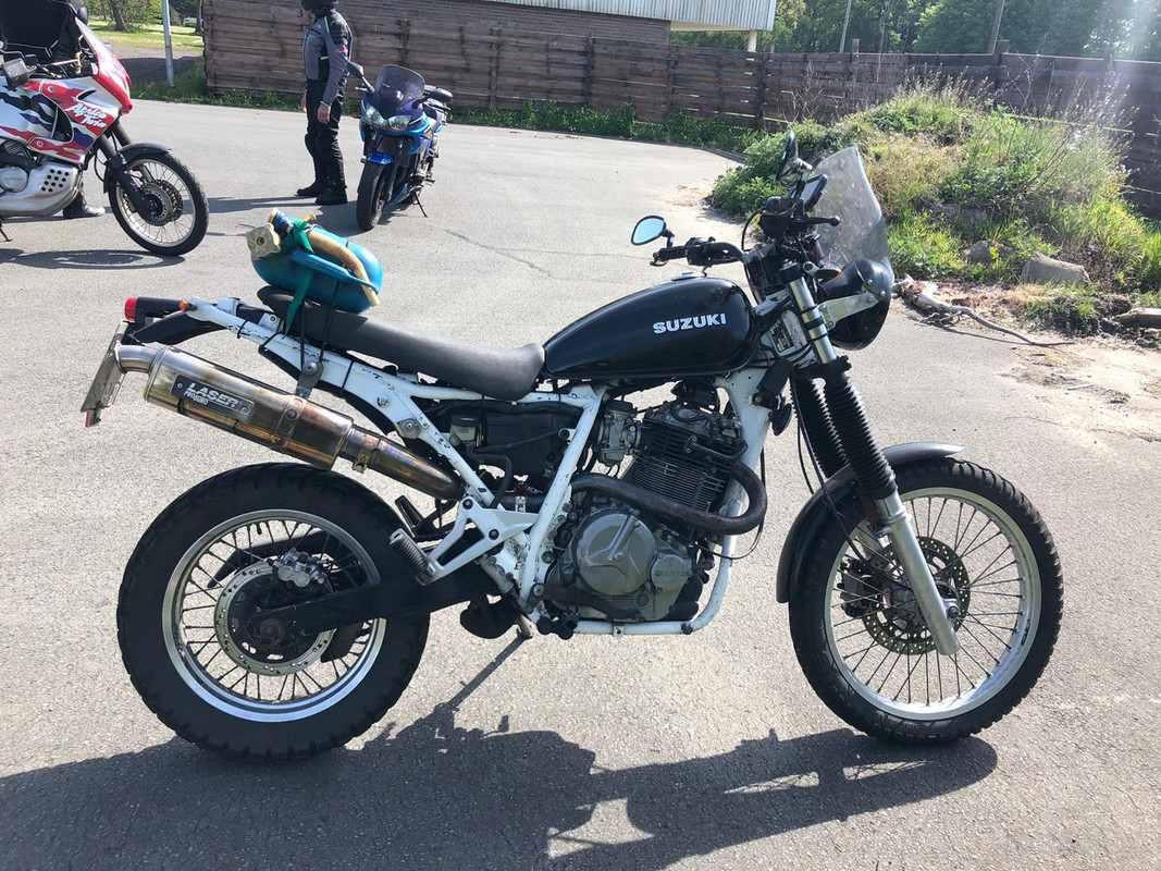 FFBEBC69-6FB0-42A2-9B51-DA0C209AF192