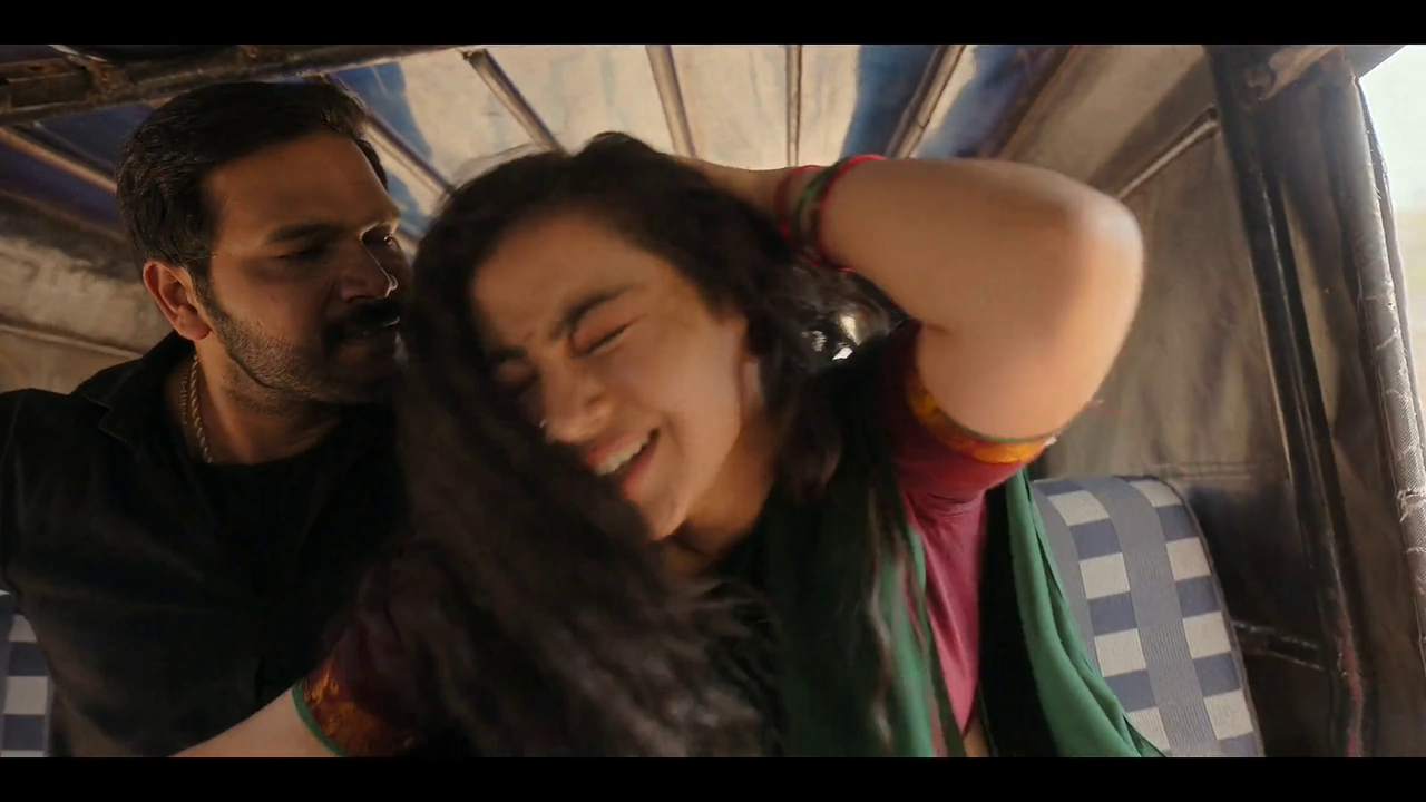 [Image: vlcsnap-2024-12-13-17h50m59s121.png]