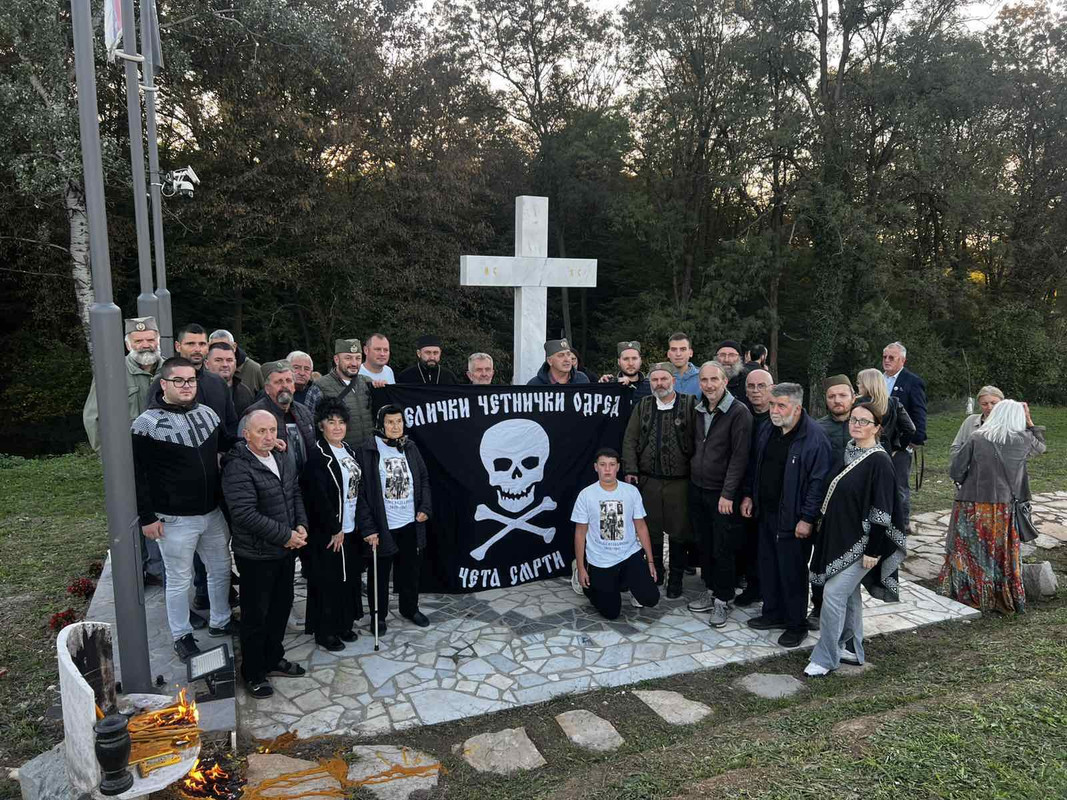 [Слика: IMG-99bf9dbeea618033eefe2e877d08aa10-V.jpg]