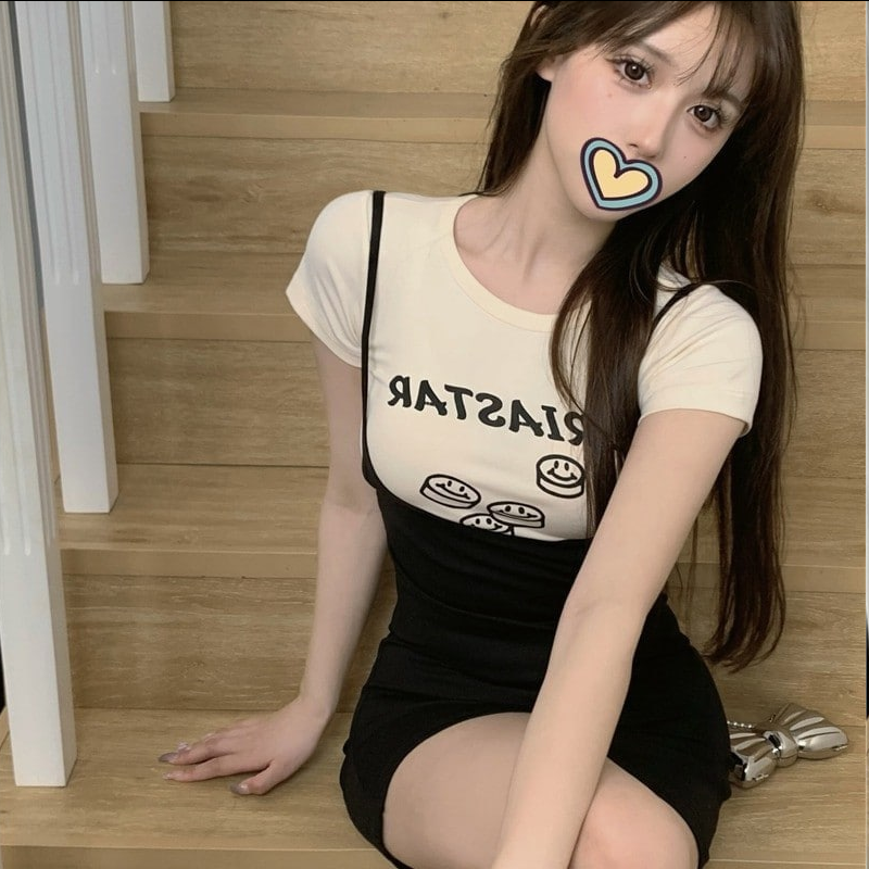 完美D奶胸型 乳交吹蕭 享受辣妹滋潤 真正的性愛高手
皮膚粉嫩 服務很nice 氾濫淫穴等你來塞滿她
