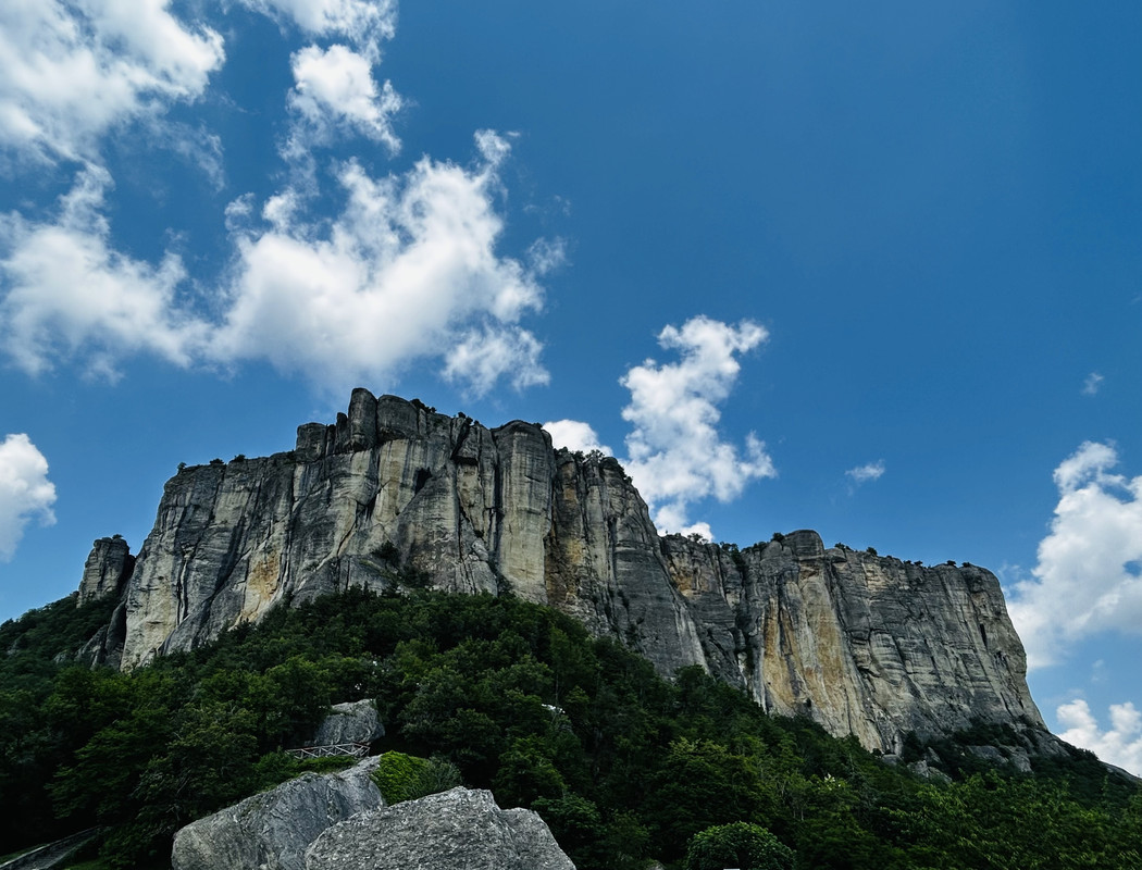 993BB741-1C97-41A4-AC23-BCD280503E1F