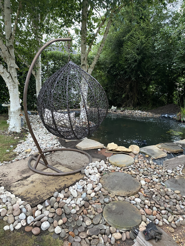 EB20CA1A-0E98-4F4A-B920-7319054A13A7