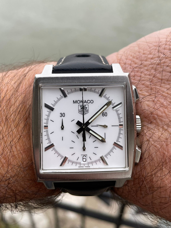 62D60DED-634B-4B8C-A7EC-F631C73ED8E3