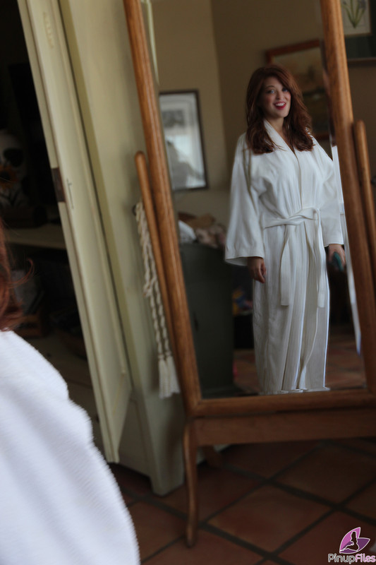 tessafowler vol01 bts set01 04 EH