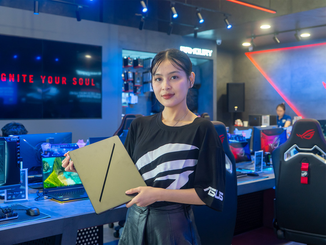 ROG-Exclusive-Store-5.jpg
